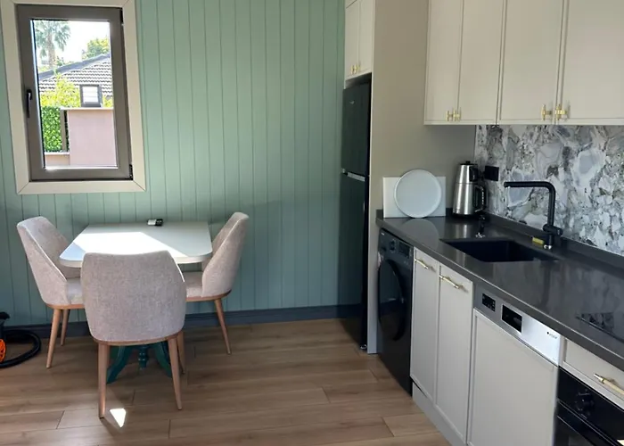 Premium Park Rezidans ケメル